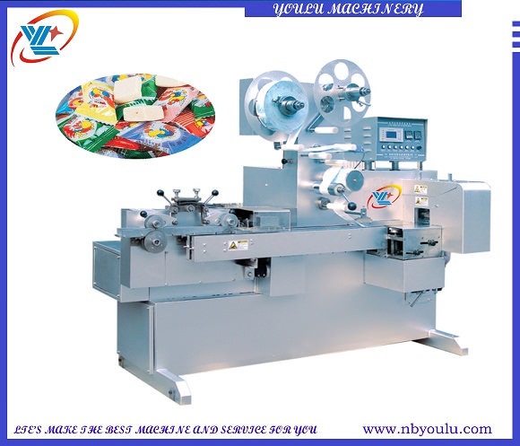 YLCT-300 Cutting and Pillow Packing Machine